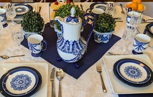 Vintage Bombay Company Porcelain Elegant Asian Garden Footed Coffee Pot 6 Cups - Picture 1 of 13