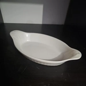 CHURCHILL SUPER 8 OVAL EARED DISHES 23CM WIDE (INCLUDING EARS) (PACK OF 2) - Picture 1 of 5
