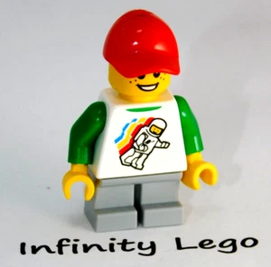 LEGO 2015 City Square Niño con Camisa Espacial Clásica Minifigura Ciudad (60097) - Imagen 1 de 2