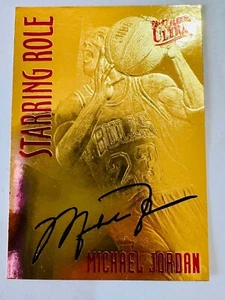 Michael Jordan 1996-97 Fleer Ultra Starring Role Gold Insert - Picture 1 of 2