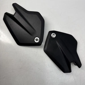 BMW F900R F900R K83 2018-2024 Protezioni tallone sinistro e destro Pt.n. 8404016/8404017 #A4 - Foto 1 di 15