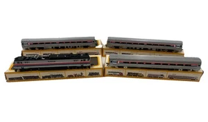 Treno scala Ho Bachmann 0750 E60CP locomotiva elettrica Amtrak e 1302 carrozze flotta - Foto 1 di 15