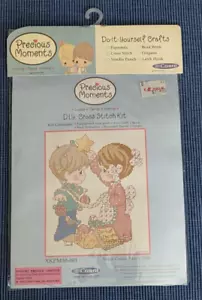 Sealed Counted Cross Stitch Kit Precious Moments Christmas Theme - Carni Castle - Picture 1 of 4
