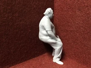 16 mm Figur 3D-Scan einer sitzenden Person - MD011 Maßstab 1:19 & SM32 - Bild 1 von 4