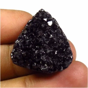 Schwarz Titan Kristall Druzy Birne Cabs 32 kt natürlicher Edelstein 25 x 21 mm TND-536 - Bild 1 von 9