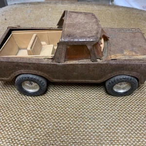 Vintage In Need Of Repair Possible Ford Bronco Ranger Pressed Steel Toy Parts - Picture 1 of 8