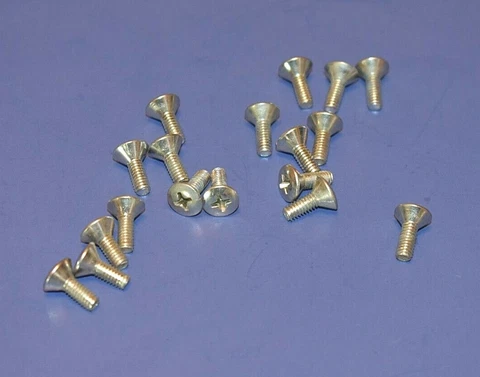 17 Vintage 8-32 x 1/2" Phillips Head Chrome Plated Brass Machine Screws Bolts Cover
