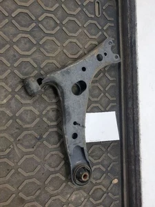 01-03 TOYOTA PRIUS 1.5L FWD AT DRIVER SIDE FRONT LOWER CONTROL ARM  - Bild 1 von 12