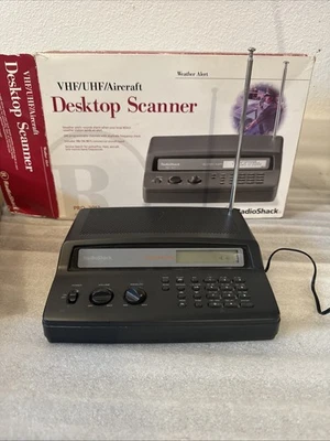 Radio Shack 20-423 PRO-2017 w/ Weather Alert 200 Channel Scanning Receiver WORKS - Image 1 of 3