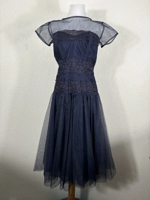 Vintage 1950s Prom Dress Size M Navy Blue Lace Tulle Metal Zipper Party Formal - Image 1 of 4