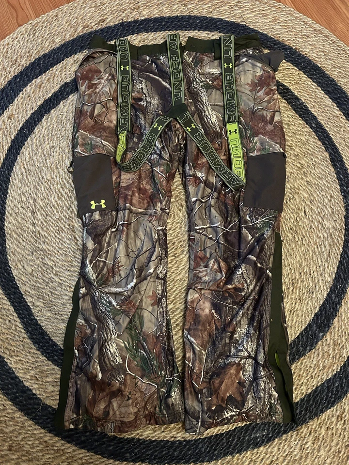 Under Armour Realtree AP Gunpowder Hunting Bibs-W36 - Image 1 of 1