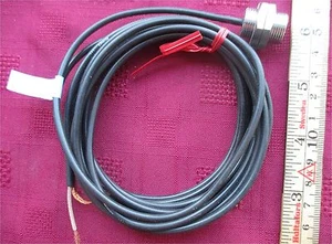 KEYENCE EH-114 Sensor Head, Shielded Type, M14 Proximity Sensor - Picture 1 of 4