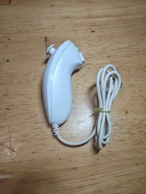 Nintendo Will Nunchuk White Untested But Overall Good Condition. - Image 1 of 2