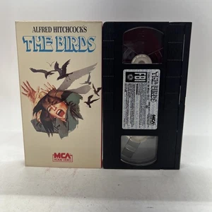 Alfred Hitchcock's The Birds MCA Home Video VHS 1985 Rare Horror - Picture 1 of 5