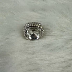 Park Lane Ring Size 6 Large Rhinestone Square New Without Tags - Picture 1 of 3