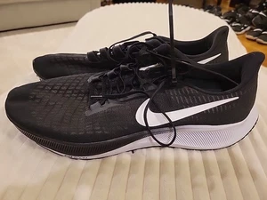 Nike Air Zoom Pegasus 37 Shoes Demo On Turf Men's Size 16 Free Shipping. - Picture 1 of 13