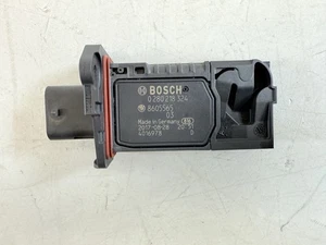 2017-2020 BMW 330i 540I G30 M550i AIR MASS FLOW SENSOR 8605565 OEM - Imagen 1 de 9