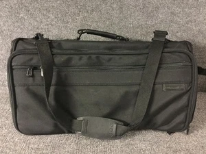 Briggs & Riley Baseline 22" Compact Tri-Fold Carry On Garment Bag Suitcase - Picture 1 of 8