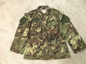 Italian Woodland Vegatato BDU Digital Camouflage Shirt - Size MR - 4th RGT - Bild 1 von 4