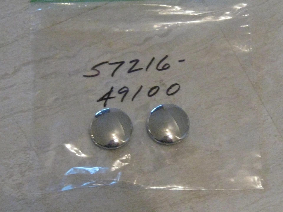 JUEGO DE TAPAS DE AGARRE SUZUKI GS1100/1000/850/750/650/550/450/425/GSX550 ¡NOS! Foto 1 de 1