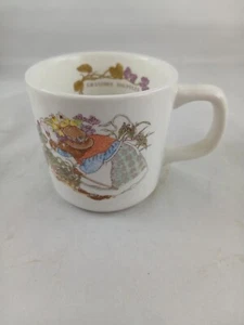 Wedgwood Oakapple Wood Cup Grandma Snuffles 1st Quality Vintage British - Picture 1 of 6