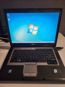 Dell Latitude D830 15.4” Core 2 Duo T7500 - 4GB Ram, 120GB SSD, Win 7 Pro - Picture 1 of 5