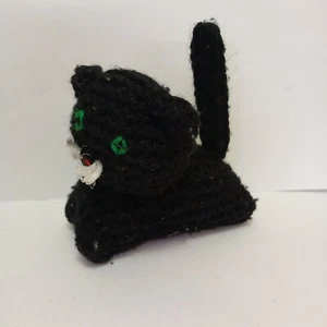 Hecho a mano Crochet Amigurumi Gato Negro Peluche Animal Hilo Suave Mini Decoración - Imagen 1 de 9