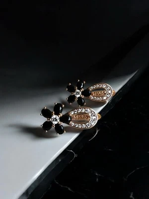 Wunderschöne 585rg Gestempelte Ohrringe, Saphir, Rolled, 2.9 Gramm, Neu - Bild 1 von 2