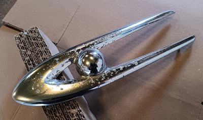 55 1955 Packard 56 1956 Clipper era espacial capô ornamento foguete jato planeta cromado - Imagem 1 de 4