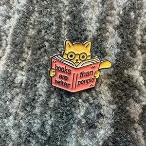 Cat Enamel Pin Kitten Books Are Better Than People Backpack Lapel Cat Lady Gift - Picture 1 of 4