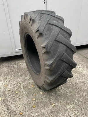 JCB telehandler tyre  BKT 15.5/80-24 - Image 1 of 4