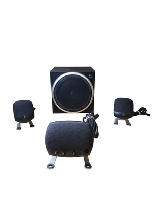 Logitech Subwoofer mit 3 Mini Logitech Lautsprechern Z-640 Desktop System komplett - Bild 1 von 4