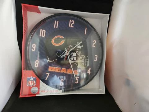 Wincraft Sports 2002 Chicago Bears Wall Clock 12" Cover