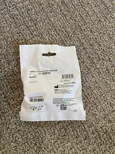 LOT OF 2 ResMed AirFit P10 Pillows Size Medium 62932 Sealed Ships FREE! - Picture 1 of 2