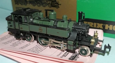 Trix Express 2230 k.bay.Sts.B. Pt 2/5 N DXII 2230 grün-schwarz Ep.1 i.OVP - Bild 1 von 3