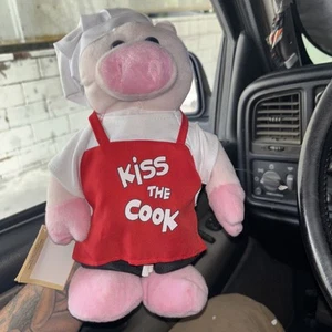 ❤️Valentine’s Gift Chantilly Lane Musicals Kiss The Cook PIG Sings NWT Moves - Picture 1 of 7