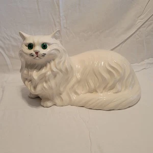 "Estatuilla vintage de cerámica blanca gato persa ojos azules tamaño real 17"" X 9"" - Imagen 1 de 8