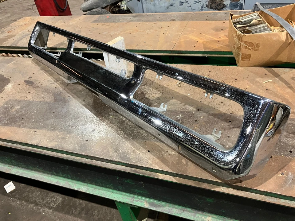 Оригинальный задний бампер 1972 Ford Galaxie/LTD - Изображение 1 из 4