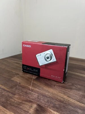 Casio Exilim EX-Z77 7.2 MP Camera - SILVER - 079767622879 - New - Image 1 of 4