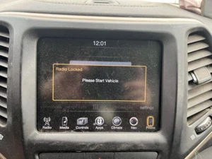 Audio Equipment Radio Receiver Opt RA3 Fits 15 DODGE 1500 PICKUP 201705 - Picture 1 of 3