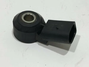 AUDI A1 8X 2013 1.4 BENZINA SENSORE URTI ORIGINALE 030905377C / 2010-18 - Foto 1 di 3
