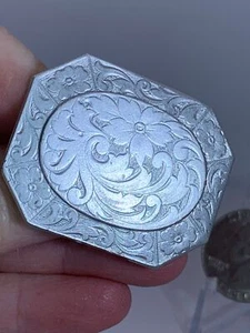 Blumen Medaillon Relief Vintage Silber Brosche Pin M-3471 - Bild 1 von 3