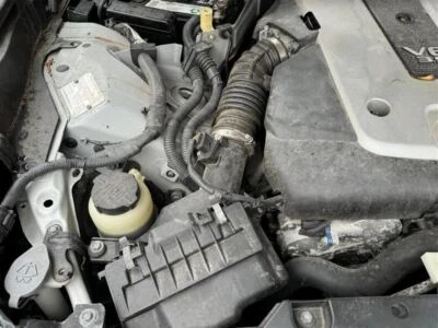 Limpiador de caja de filtro de aire derecho con tubos OEM 2008 2009 Infiniti EX35 Foto 1 de 4