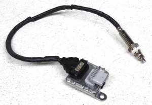 24001899 OEM Chevy Colorado, GMC Canyon Diesel Nitrogen Oxide NOX Lower Sensor - Picture 1 of 2