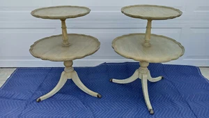 Antique French Provincial Pair Of 2 Green Tier Pie Crust Tables By Imperial - Picture 1 of 10
