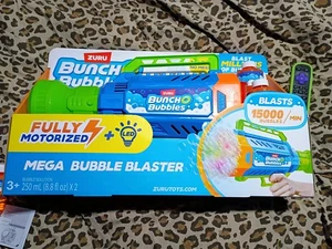 Blast thousands of bubbles Kids entertainment Bunch O Bubbles Mega Motorized Bub - Picture 1 of 2