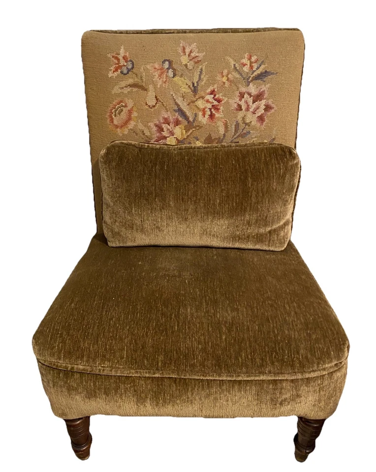 Antigua silla/s zapatilla tapizada de costura renovada. Foto 1 de 4