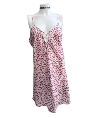 Camisón Morgan Taylor Íntimo Satinado Blanco Y Rosa Floral Talla M PEQUEÑA LÁGRIMA Foto 1 de 4