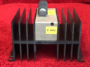 AIRCRAFT 0-9 VOLT VOLTAGE REGULATOR - Imagen 1 de 6
