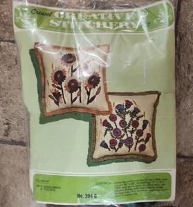 Vintage Crewel Creative Stitchery Kit Disteln 16x16 Kissen Sackleinen 294B - Bild 1 von 8
